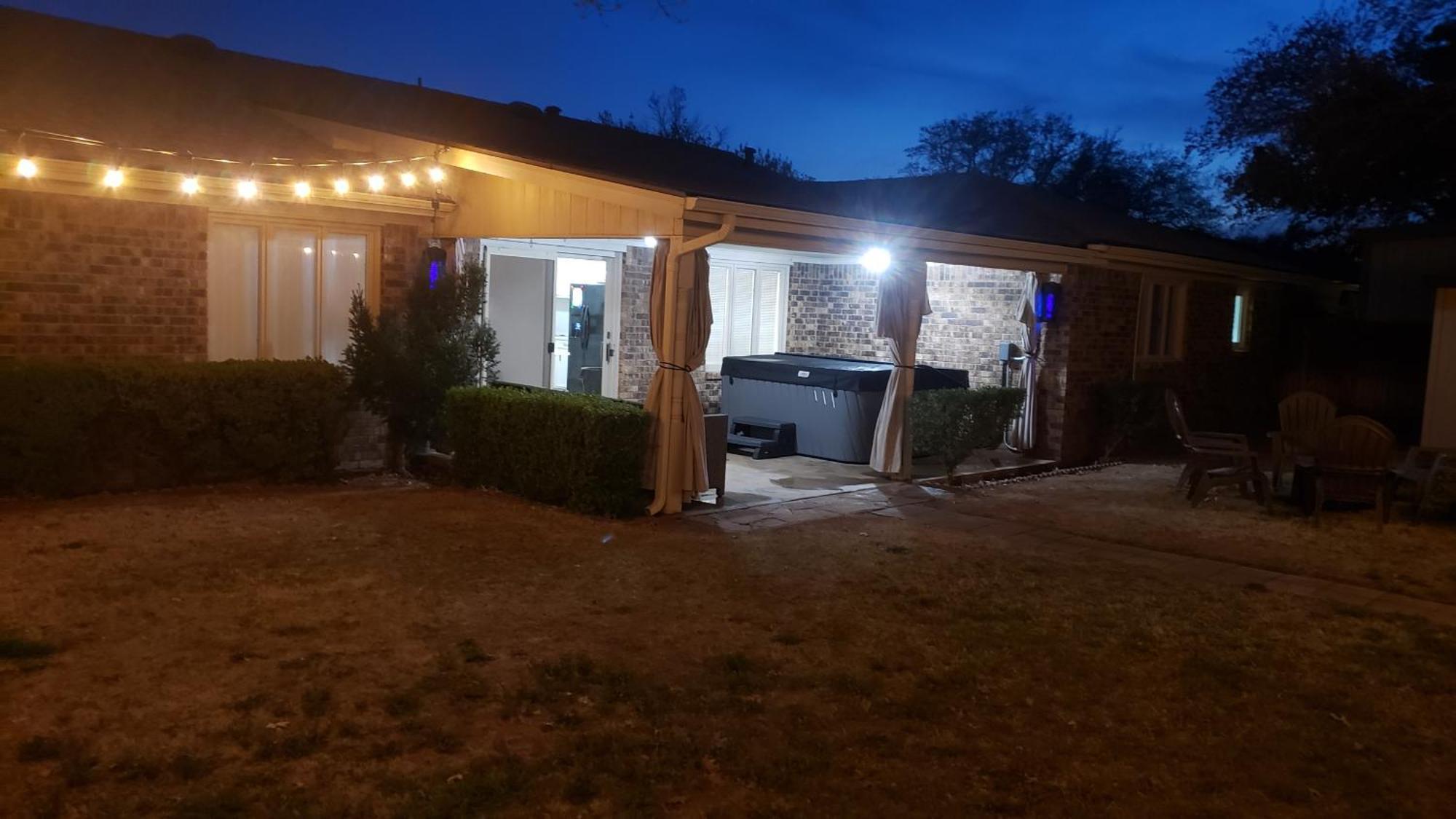 Hot Tub, Privacy, Sleeps 11 & Tons Of Space! Lubbock Eksteriør bilde