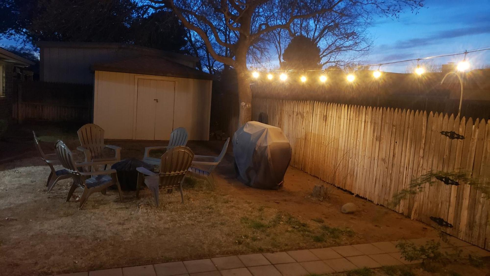 Hot Tub, Privacy, Sleeps 11 & Tons Of Space! Lubbock Eksteriør bilde